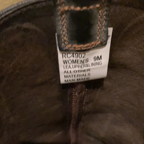 Turquoise and brown cowgirl boots. Size 9 - Picture 2 of 6